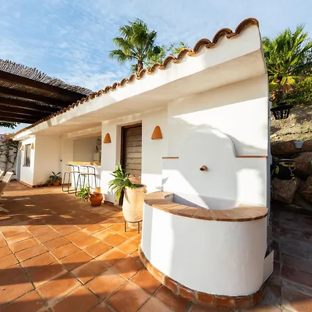 Chalet La Haima, Casa De Madera Con Vistas Al Mar